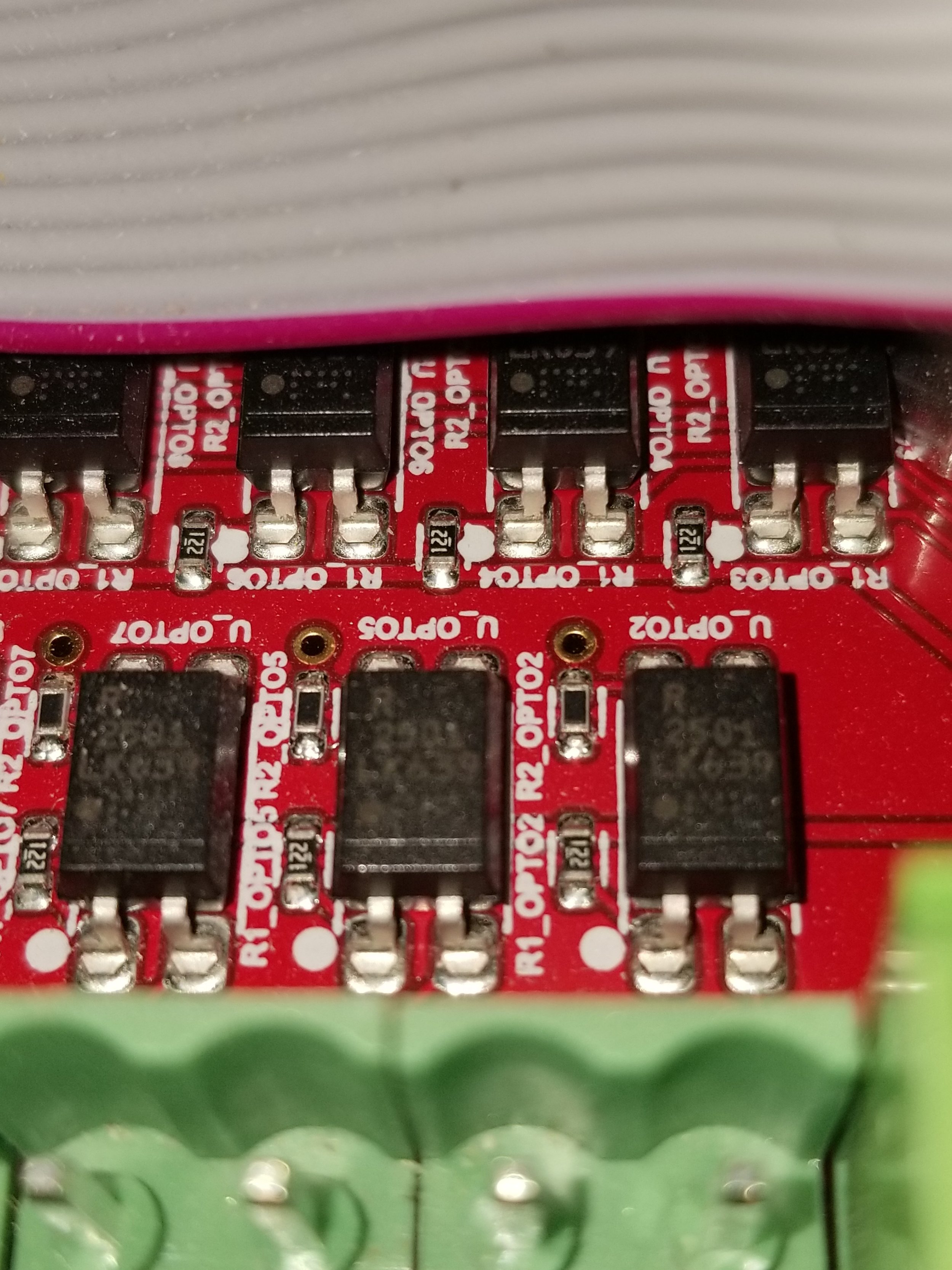 2501 optocoupler and 1.2k
resistor